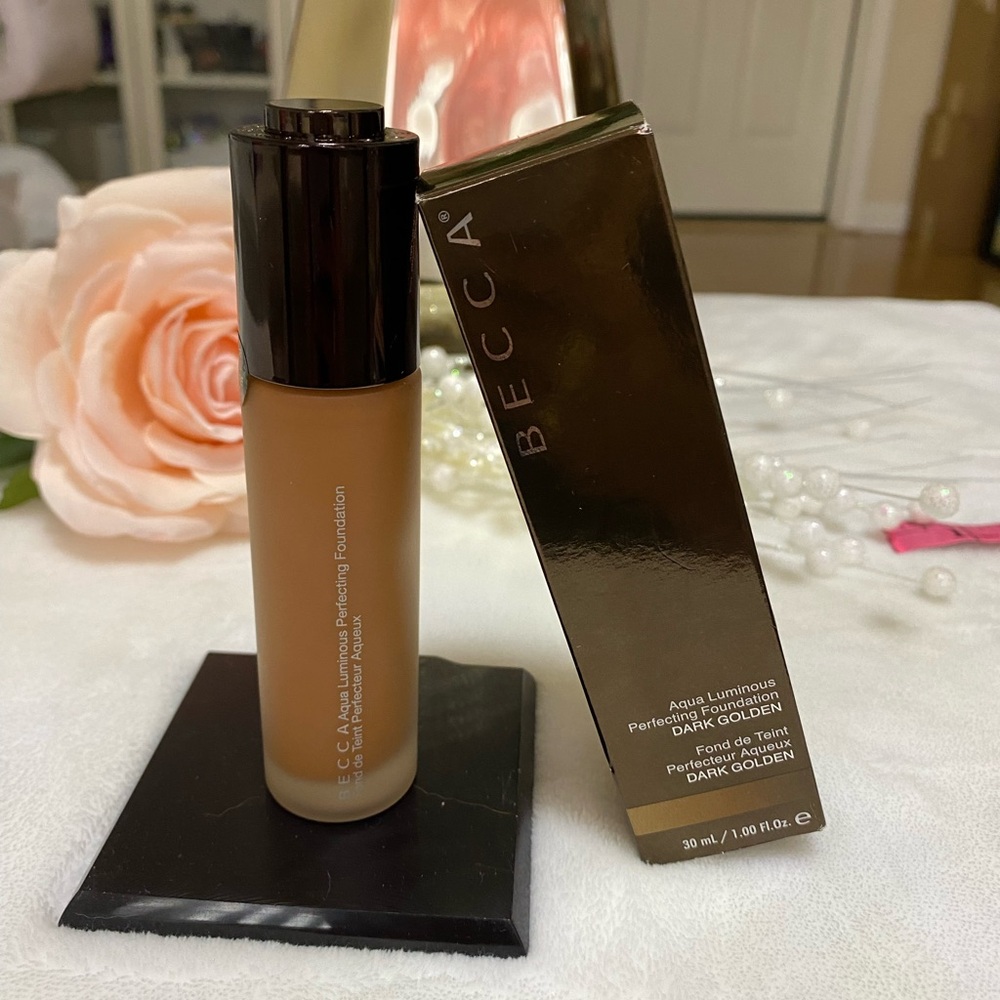 Becca Aqua Luminous Perfecting Foundation, DARK GOLDEN, 1 oz,